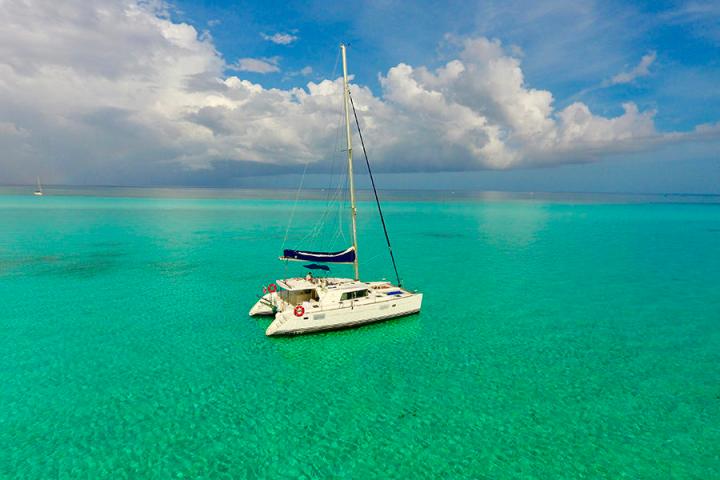 a small boat in a body of water